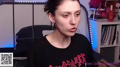 Snapshot of sakigamikan chatting on December 13, 2024, 9:20 pm Kanra online show from December 13, 2024, 9:20 pm