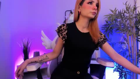 Sakura online show from February 13, 2025, 12:00 pm