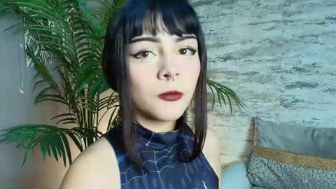 Sakura Moss online show from September 12, 2025, 4:01 am