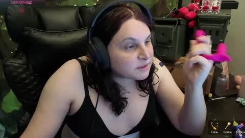 salacious_bunny online show from May 2, 2026, 9:20 pm