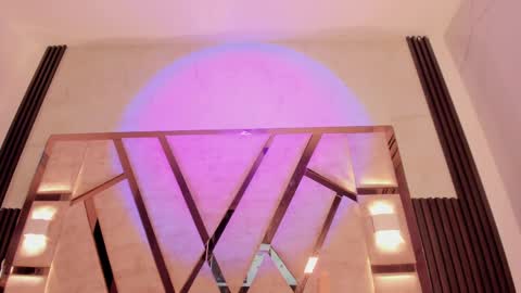salem_rosee online show from June 5, 2026, 7:14 am