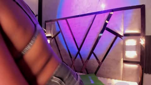 salem_rosee online show from June 6, 2026, 2:16 am