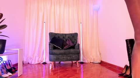 Snapshot of sali_g chatting on May 26, 2026, 8:27 pm Sali G online show from May 26, 2026, 8:27 pm