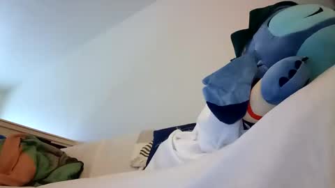 salis1981 online show from February 1, 2025, 5:58 pm