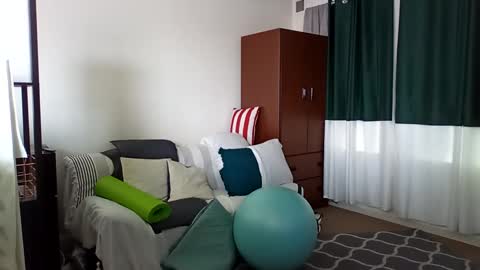 salis1981 online show from February 24, 2025, 6:04 pm