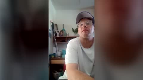salis1981 online show from July 26, 2026, 5:53 pm