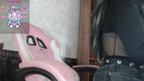  salloy  online show from November 17, 2025, 2:23 pm