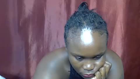 sally_bee1 online show from May 5, 2026, 9:12 pm
