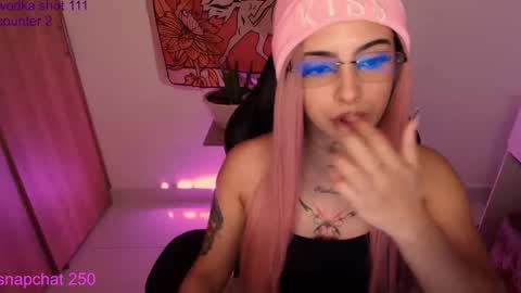 Snapshot of sallymaddoxx chatting on May 12, 2026, 1:47 am sallymaddoxx online show from May 12, 2026, 1:47 am