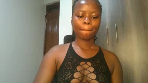 sallysasha254 online show from December 11, 2024, 7:42 am