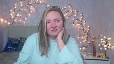 Snapshot of sallyverda chatting on May 1, 2026, 12:04 am Sally online show from May 1, 2026, 12:04 am