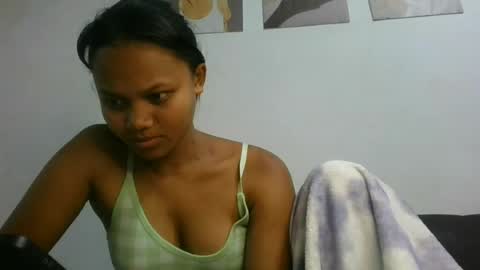 SallyWett online show from June 15, 2026, 3:47 pm