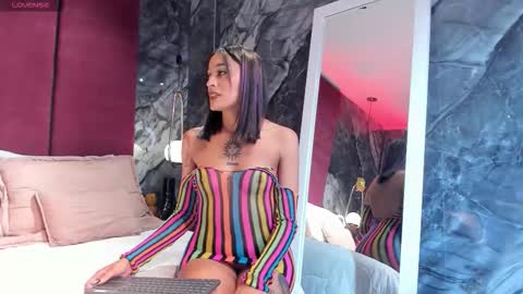 S A L O M E   online show from March 12, 2026, 12:33 pm