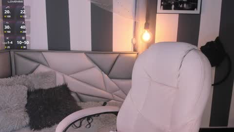 salome__evans online show from December 29, 2024, 12:34 pm