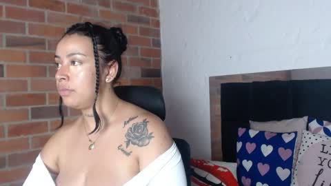 Snapshot of salome__palmer chatting on May 25, 2026, 10:38 pm online show from May 25, 2026, 10:38 pm