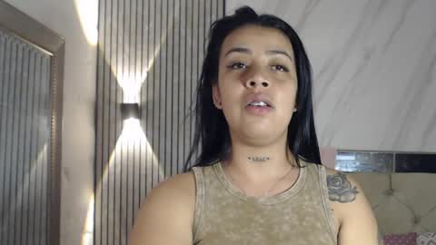 Snapshot of salome__palmer chatting on June 3, 2026, 12:02 am online show from June 3, 2026, 12:02 am
