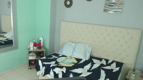 Isabel online show from September 27, 2025, 12:32 pm