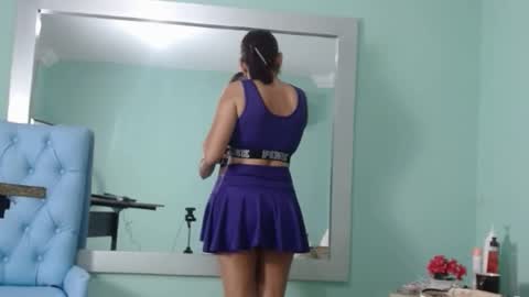 Isabel online show from September 30, 2025, 12:43 pm