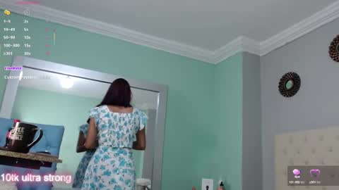 Isabel online show from October 3, 2025, 12:35 pm