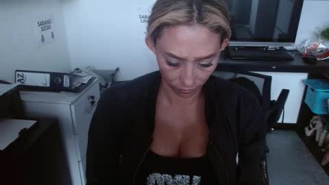 salome_drasin online show from March 3, 2026, 3:29 pm