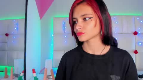 Salome Rose online show from February 12, 2025, 7:56 pm