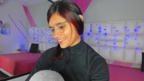 Salome Rose online show from October 3, 2025, 4:37 pm