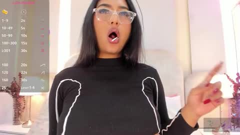 Snapshot of salomebell chatting on March 13, 2026, 2:29 am online show from March 13, 2026, 2:29 am