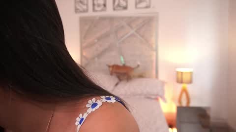 salomedyla online show from January 16, 2026, 7:40 pm