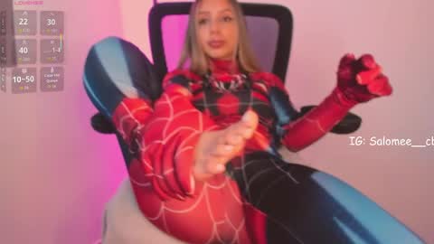 Salome  online show from April 21, 2026, 4:23 pm