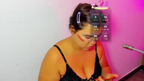 Salome online show from May 17, 2026, 3:59 am