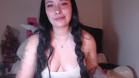 yenny online show from January 22, 2025, 4:34 am