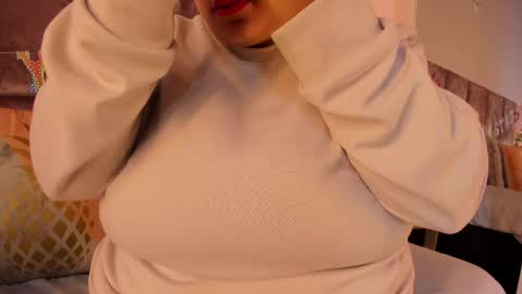 Snapshot of salomesimos1 chatting on February 16, 2025, 12:21 pm Salome online show from February 16, 2025, 12:21 pm