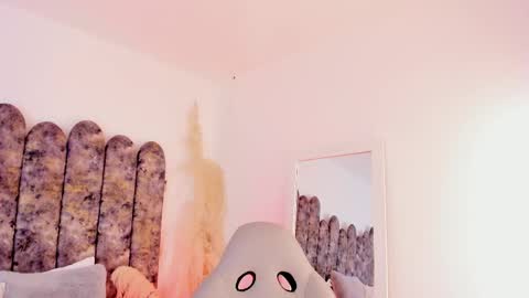 Snapshot of salomesimos1 chatting on October 15, 2025, 10:21 pm Salome online show from October 15, 2025, 10:21 pm