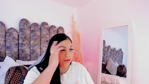 Snapshot of salomesimos1 chatting on October 21, 2025, 10:21 pm Salome online show from October 21, 2025, 10:21 pm