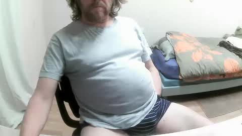 Saltimbanquier  Salt  ou  Banquier  online show from February 7, 2025, 2:37 pm