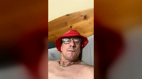 saltydoggy6969 online show from June 27, 2026, 5:01 am