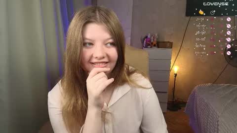 Snapshot of salut_love chatting on January 14, 2026, 2:44 pm Ruby online show from January 14, 2026, 2:44 pm