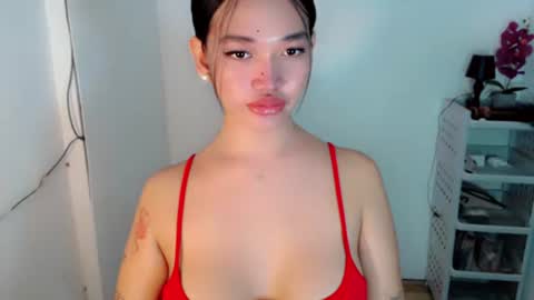 Snapshot of salva_fuckdoll chatting on May 29, 2026, 10:19 pm Salva online show from May 29, 2026, 10:19 pm