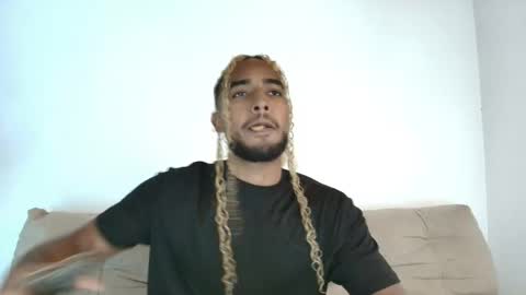 Snapshot of salvatore_amator chatting on June 7, 2026, 6:17 am salvatore_amator online show from June 7, 2026, 6:17 am