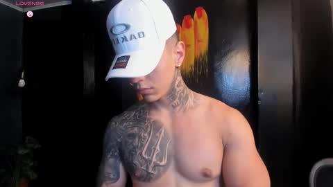 SALVATORE online show from November 27, 2025, 5:26 pm