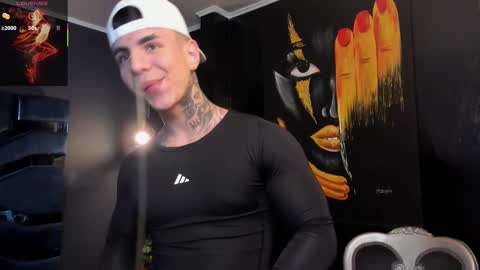 SALVATORE online show from December 2, 2025, 5:19 pm