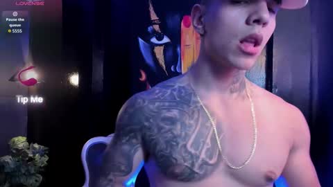 SALVATORE online show from January 13, 2026, 6:02 pm