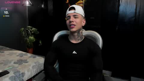 SALVATORE online show from April 22, 2026, 5:36 pm