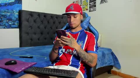   online show from March 5, 2025, 1:21 am