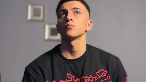 Salvatore online show from March 4, 2026, 3:01 am