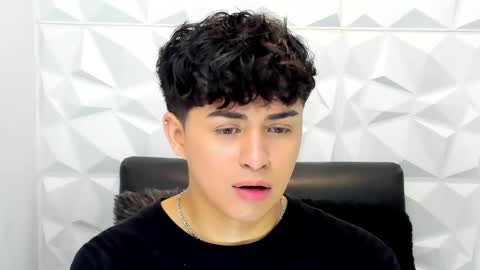 Snapshot of sam_daves_ chatting on November 14, 2025, 1:54 pm Sam online show from November 14, 2025, 1:54 pm