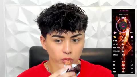 Snapshot of sam_daves_ chatting on November 15, 2025, 2:24 pm Sam online show from November 15, 2025, 2:24 pm