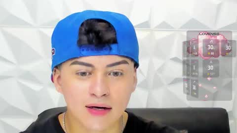 Snapshot of sam_daves_ chatting on November 22, 2025, 2:49 pm Sam online show from November 22, 2025, 2:49 pm