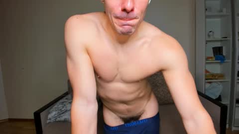 BACK IN 2 WEEKS online show from March 11, 2025, 3:26 am