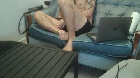 sam_love1985 online show from March 4, 2025, 9:11 pm